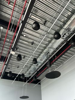 QSC AD-P.HALO Sub/Satellite Pendant Loudspeaker System (Black)