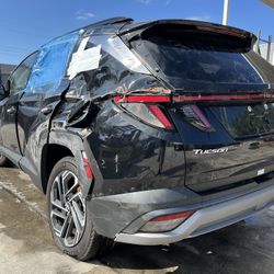 2025 2026 HYUNDAI TUCSON LIMITED 2.5l AWD PARTS BUMPER FENDER RADIATOR SUPPORT TRUNK 