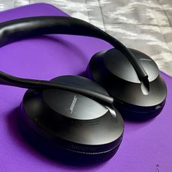 Bose Noise Cancelling Wireless Headphones 700 🎧 Bluetooth Black