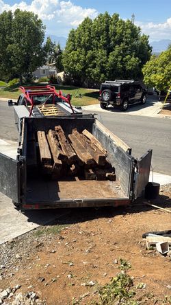 Used Railroad Ties / Landscape Timber Lot