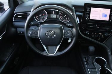 2022 Toyota Camry Thumbnail
