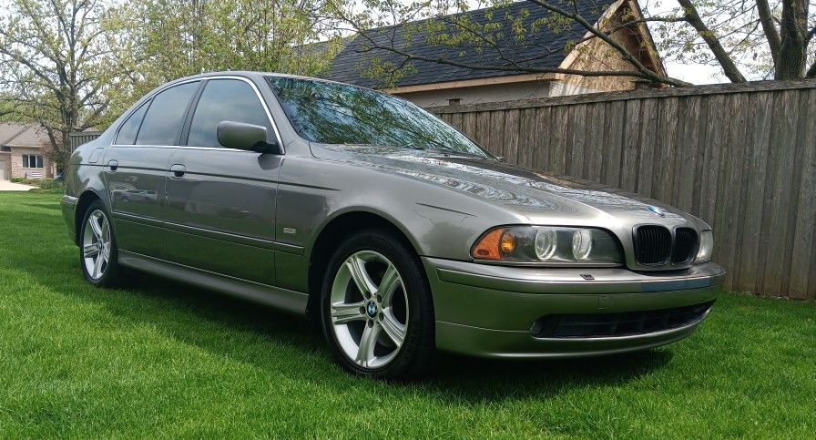 2002 BMW 530i