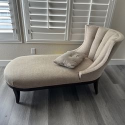 Chaise longue