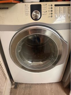Samsung Gas Dryer- MUST GO!