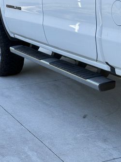 Stock Running Boards 2016 GMC Sierra Denali HD 2500
