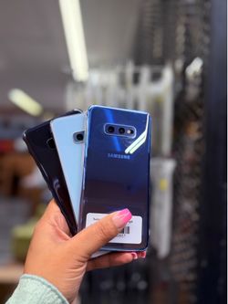 Samsung Galaxy S10e 128 Gb Unlocked and clean imei