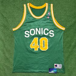 Vintage Seattle SuperSonics Shawn Kemp Jersey X-Large Preowned