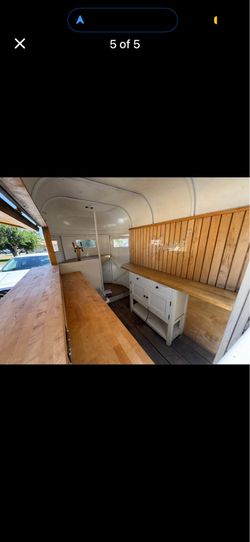 Horse trailer mobile bar