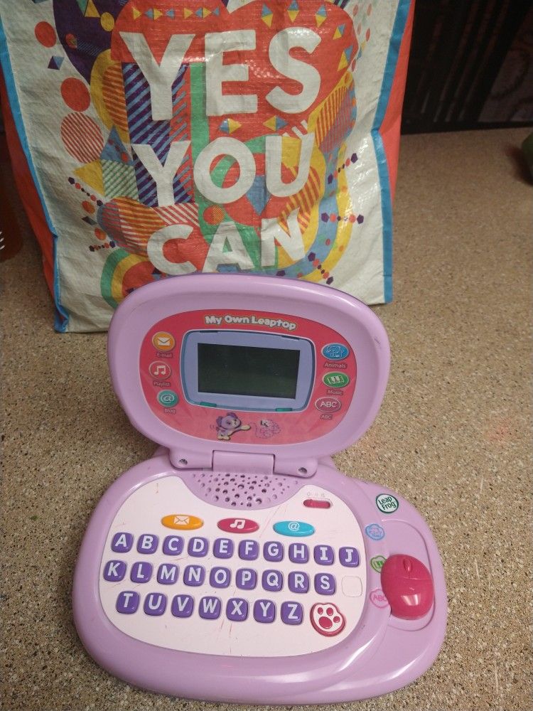 Toy. Laptop 