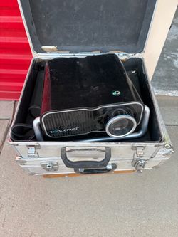 Wall projector