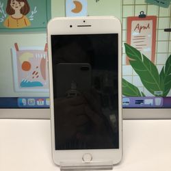 Apple iPhone 7 Plus 32gb unlocked , sold with store warranty and receipt 