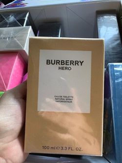 Cologne / perfumes