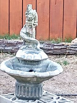 Solid Rock Stoneworks Oriental Dragon Fountain