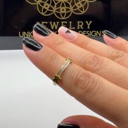 18K gold Ring Size 6 1/4 🧸✨💍