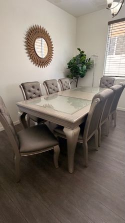 Luxury-9 prices Grey Silver Dining Table set-Excellent Condition