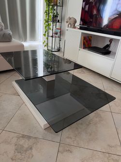 Modern Glass Coffee Table