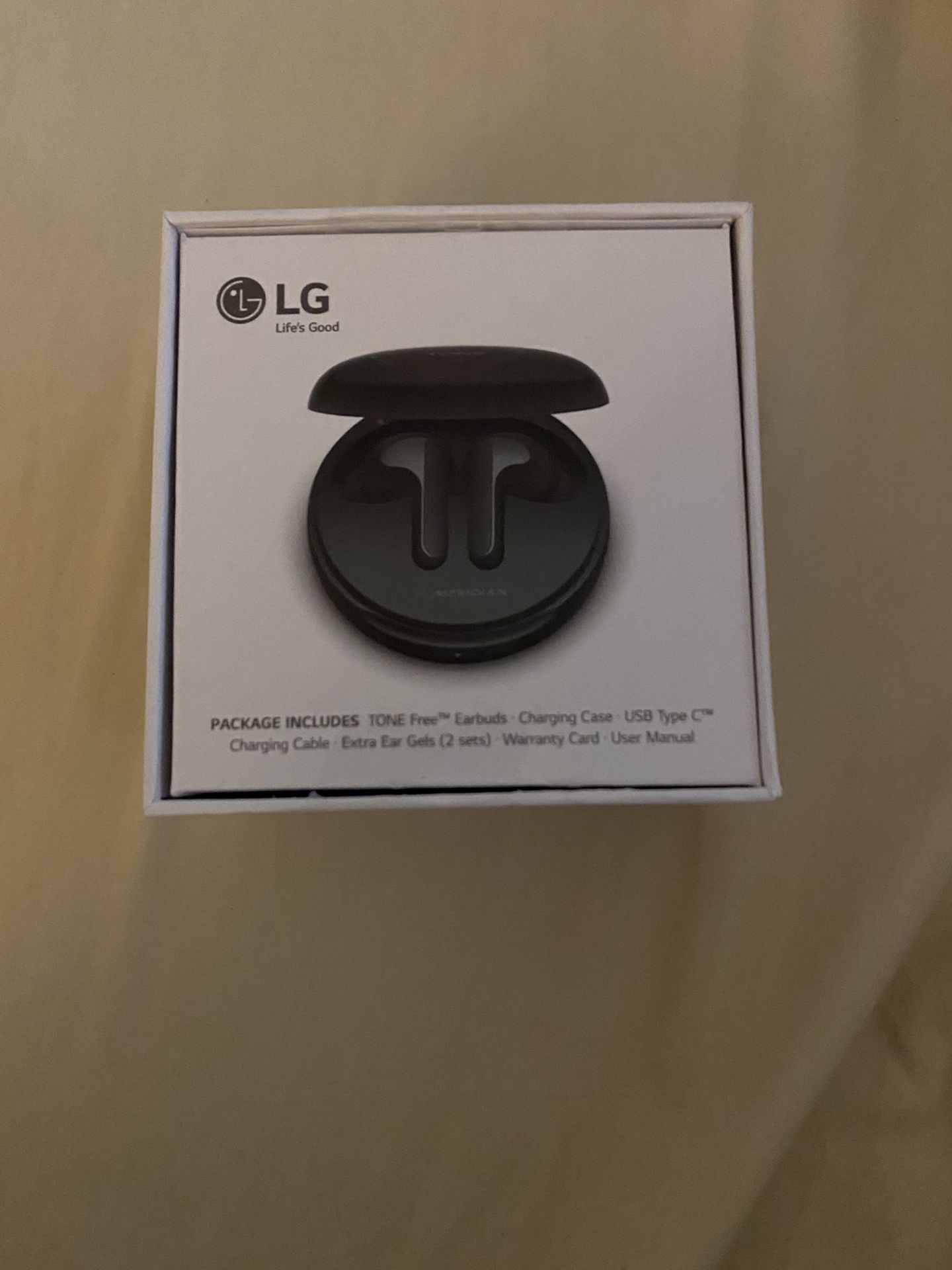 LG Earbuds HBS-FN4 New In Box