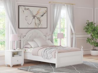 Maylilly White Full Upholstered Panel Bed