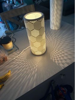 Set of 2 table top lamps light