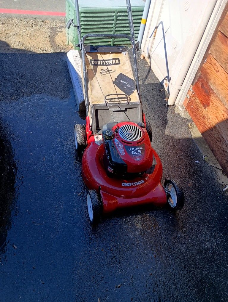 Craftsman Lawn Mower 