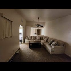 Ashley’s Rawcliffe Large Sectional 