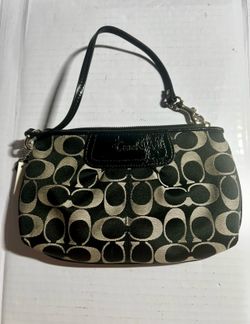 Coach Signature C wristlet
