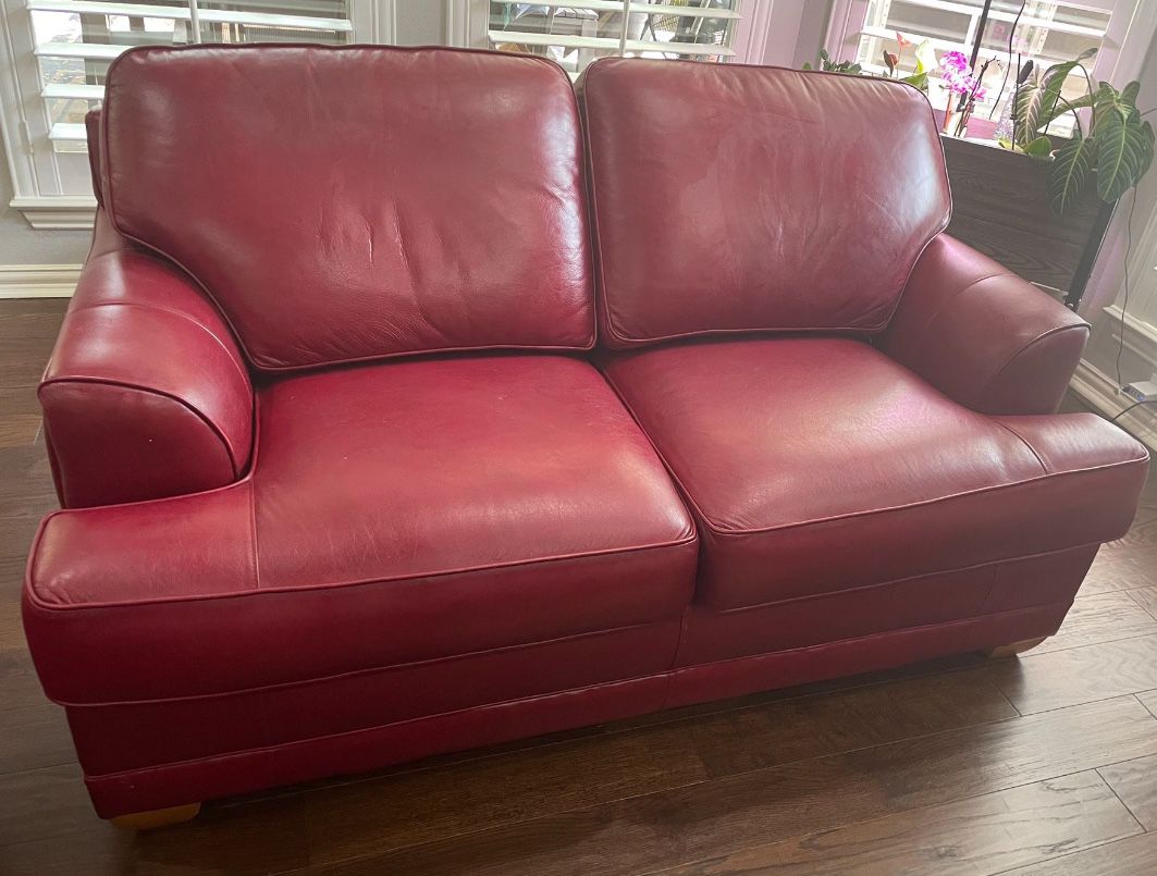 Lazy boy Red Leather Loveseat 