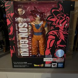 SH Figuarts Super Saiyan God Son Goku – Event Exclusive Color Edition