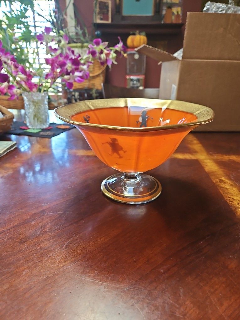 Beautiful Old Bowl With Gold Trim