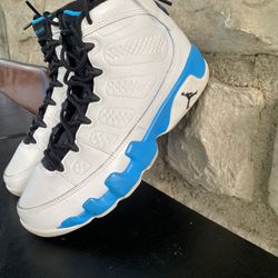 Air  Jordan 9 Powder Blue —Size 6.5y —$55