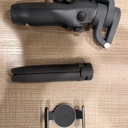 DJI OM 6 Smartphone Gimbal