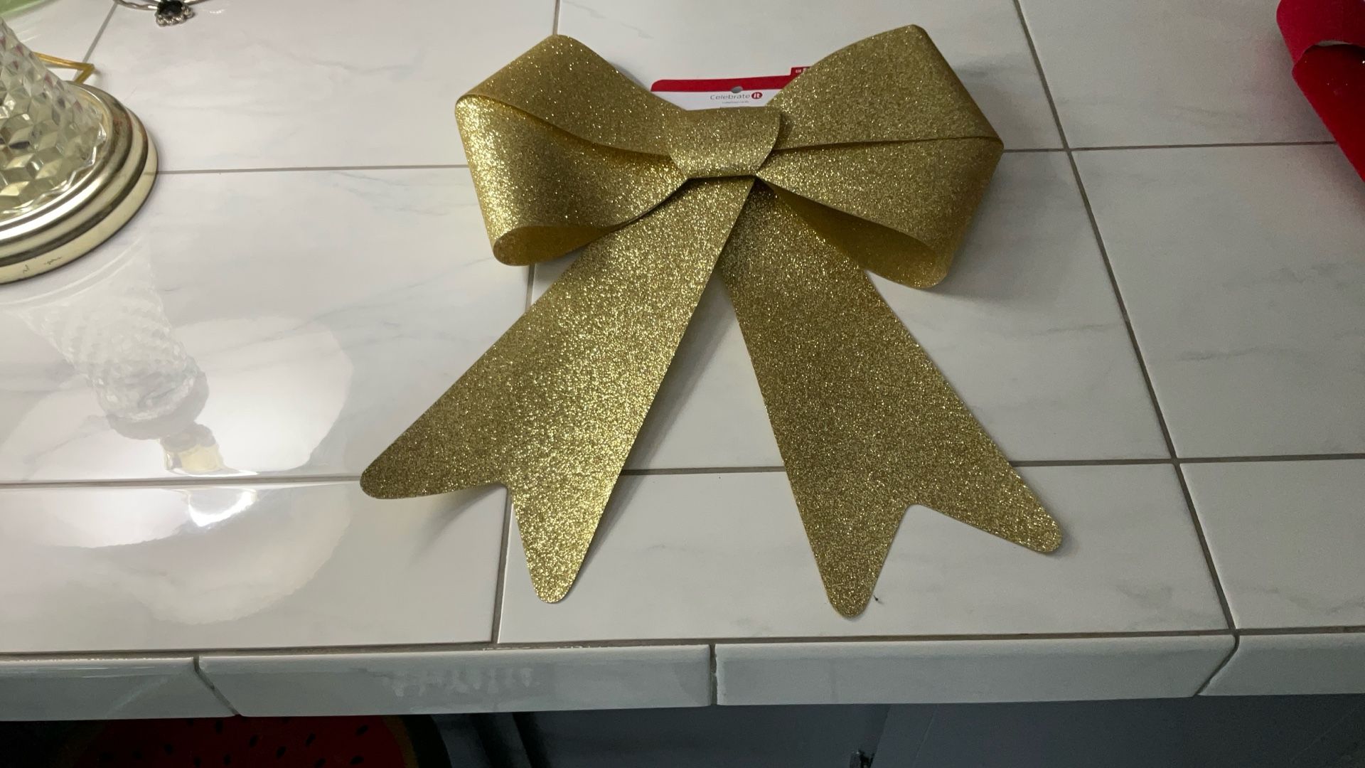 Christmas Is Coming, Gold Glitter Bow