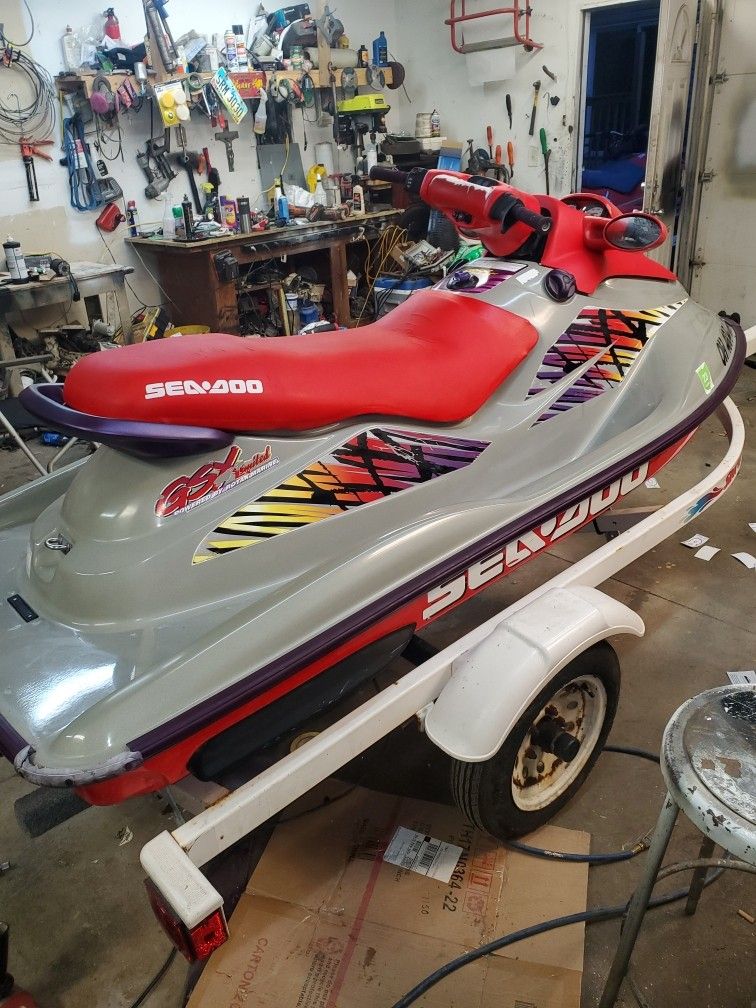 Photo 1998 Gsx Limited 130hp Jet Ski For Sale