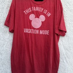 New Short Sleeve This Family Is In Vacation Mode T-Shirt Size XL