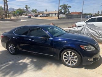 2012 Lexus LS 460 Sedan