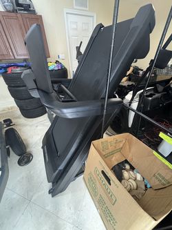 Like new Nordictrack commercial 1750