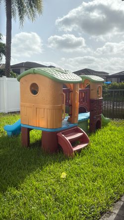 Play set with slides