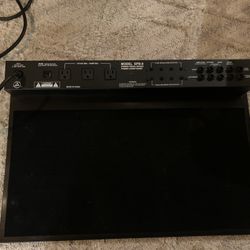 Furman SPB8 Pedal Board W/ Gig Bag 