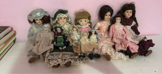 Lot of Porcelain Collector Dolls