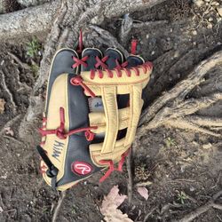 RAWLINGS "LEFTHANDED,," THROWER BASEBALL GLOVE. "FIRM PRICE" LOCATED IN GLENDORA