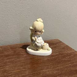 Precious Moments MOTHER SEW DEAR 