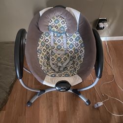 Graco Baby Swing 