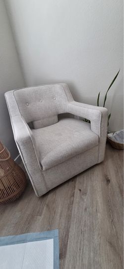 Swivel chair