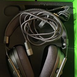 Razor/wireles sport headset