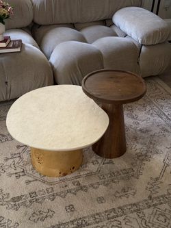 Coffee table set