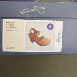 Marcia Heeled Sandals / Wedge 