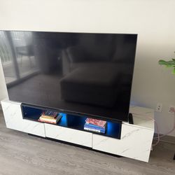 Tv stand 