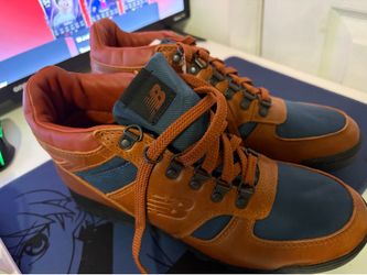 Size 9 new balance boots