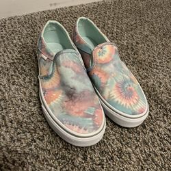 Vans Tie Dye Low Tops Woman’s Size 9 