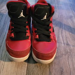 Kids Jordan's Size 11c